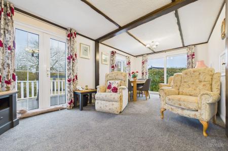 2 bedroom Park home for sale in Maltkiln Road, Barton-Upon-Humber, DN18