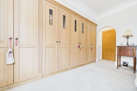 5 bedroom Detached house for sale in Chapter House - Middlegate Mews, Melton Ross, North Lincolnshire, DN38