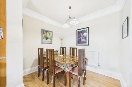 5 bedroom Detached house for sale in Middlegate Mews, Melton Ross, DN38
