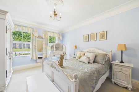5 bedroom Detached house for sale in Middlegate Mews, Melton Ross, DN38