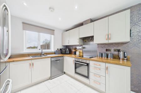 4 bedroom Detached house for sale in Poppyfield Way, Winterton, DN15
