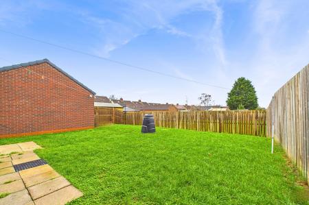 4 bedroom Detached house for sale in Poppyfield Way, Winterton, DN15