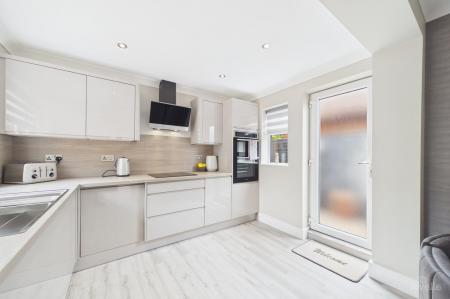 3 bedroom Detached bungalow for sale in Barton Street, Barrow-Upon-Humber, DN19