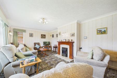 2 bedroom Detached bungalow for sale in Chapel Street, Goxhill, DN19
