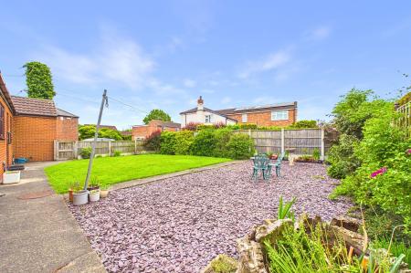 2 bedroom Detached bungalow for sale in Chapel Street, Goxhill, DN19