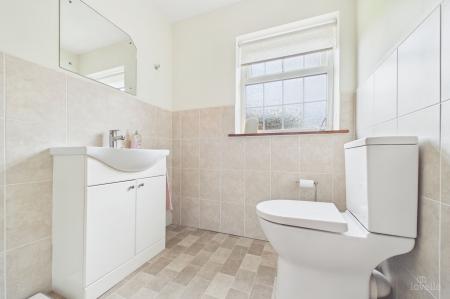 2 bedroom Detached bungalow for sale in Chapel Street, Goxhill, DN19