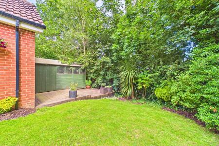5 bedroom Detached house for sale in Abbey Rise, Barrow-Upon-Humber, DN19