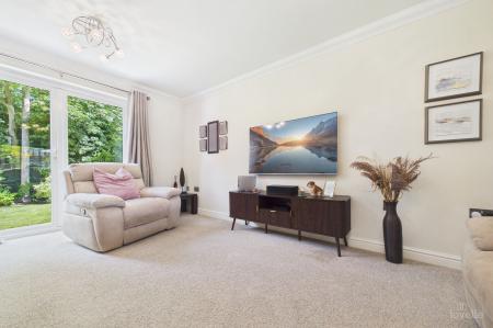 5 bedroom Detached house for sale in Abbey Rise, Barrow-Upon-Humber, DN19