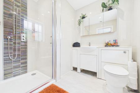 5 bedroom Detached house for sale in Abbey Rise, Barrow-Upon-Humber, DN19