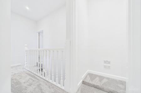 3 bedroom Terraced House for sale in West Acridge, Barton-Upon-Humber, DN18