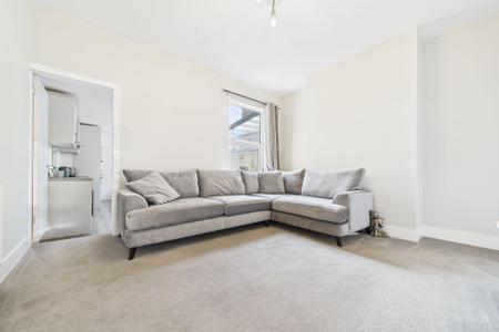 3 bedroom Terraced House for sale in West Acridge, Barton-Upon-Humber, DN18