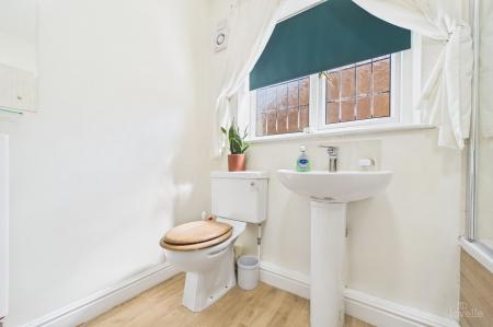 2 bedroom Detached bungalow for sale in Danson Close, Barton-Upon-Humber, DN18