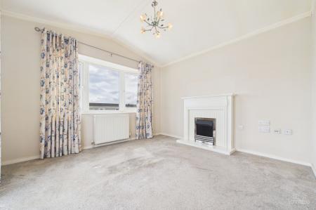 2 bedroom Park home for sale in Barton Broads Park, Maltkiln Road, DN18