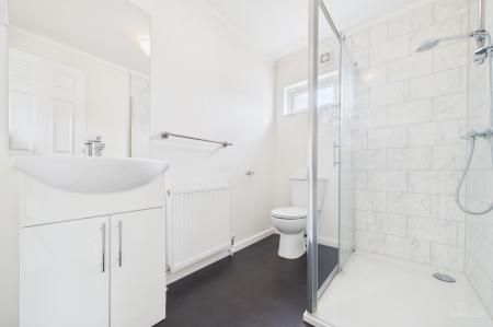 2 bedroom Park home for sale in Barton Broads Park, Maltkiln Road, DN18