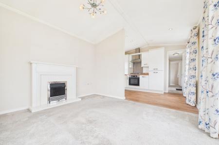 2 bedroom Park home for sale in Barton Broads Park, Maltkiln Road, DN18