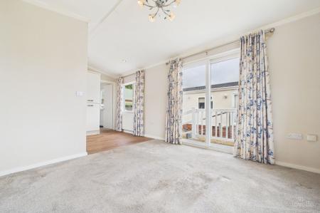 2 bedroom Park home for sale in Barton Broads Park, Maltkiln Road, DN18
