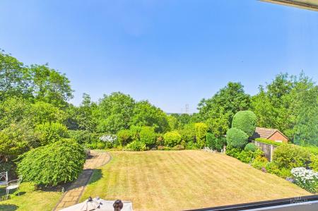 4 bedroom Detached house for sale in Ferriby Road, Barton-Upon-Humber, DN18