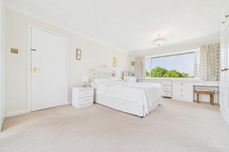 4 bedroom Detached house for sale in Ferriby Road, Barton-Upon-Humber, DN18