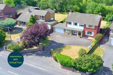 4 bedroom Detached house for sale in Ferriby Road, Barton-Upon-Humber, DN18