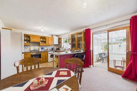 3 bedroom Semi-detached bungalow for sale in Princess Drive, Barton-Upon-Humber, DN18