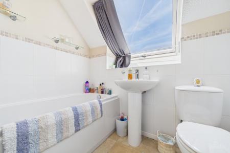 3 bedroom Semi-detached bungalow for sale in Princess Drive, Barton-Upon-Humber, DN18