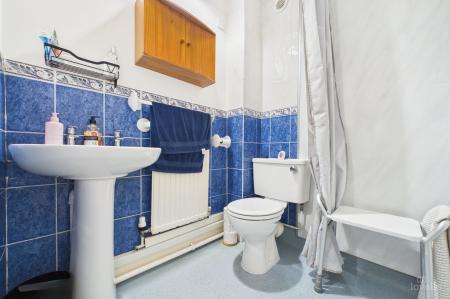 3 bedroom Semi-detached bungalow for sale in Princess Drive, Barton-Upon-Humber, DN18