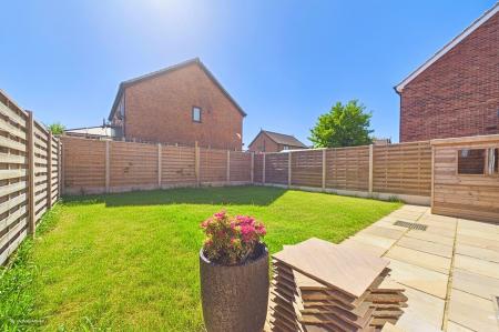 3 bedroom Semi-detached house for sale in Millfields Way, Barrow-Upon-Humber, DN19