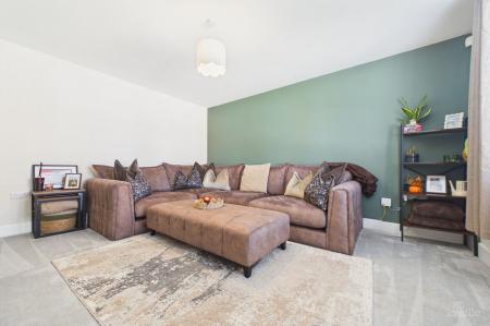 3 bedroom Semi-detached house for sale in Millfields Way, Barrow-Upon-Humber, DN19