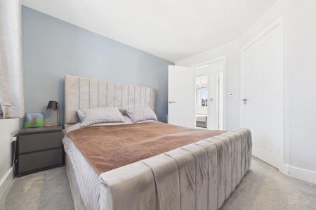 3 bedroom Semi-detached house for sale in Millfields Way, Barrow-Upon-Humber, DN19