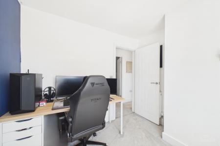 3 bedroom Semi-detached house for sale in Millfields Way, Barrow-Upon-Humber, DN19