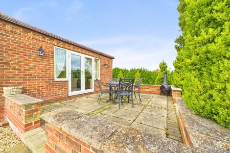 2 bedroom Detached bungalow for sale in Soff Lane, Goxhill, DN19