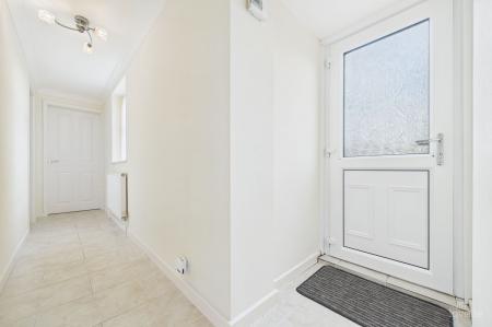 2 bedroom Detached bungalow for sale in Soff Lane, Goxhill, DN19
