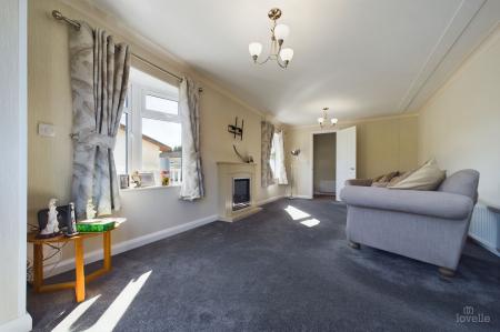 2 bedroom Park home for sale in Barton Broads Park, Maltkiln Road, DN18
