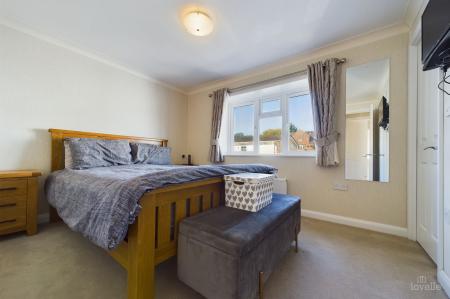 2 bedroom Park home for sale in Barton Broads Park, Maltkiln Road, DN18