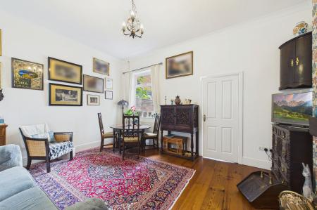 3 bedroom Terraced House for sale in Chapel Lane, Barton-Upon-Humber, DN18