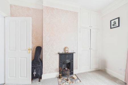 3 bedroom Terraced House for sale in Chapel Lane, Barton-Upon-Humber, DN18