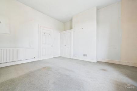 3 bedroom Semi-detached house for sale in Howe Lane, Goxhill, DN19