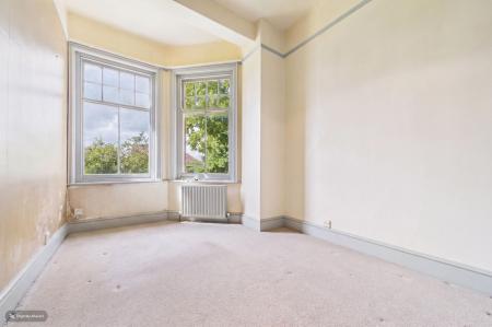 3 bedroom Semi-detached house for sale in Howe Lane, Goxhill, DN19