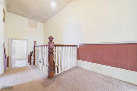 3 bedroom Semi-detached house for sale in Howe Lane, Goxhill, DN19