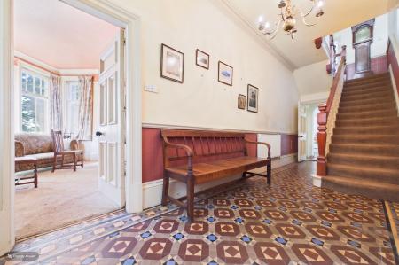 3 bedroom Semi-detached house for sale in Howe Lane, Goxhill, DN19