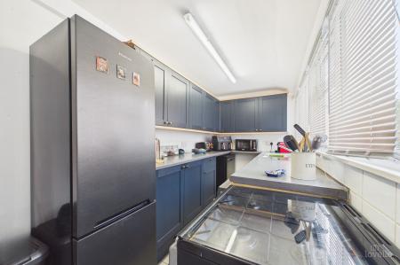 3 bedroom Terraced House for sale in Newport, Barton-Upon-Humber, DN18