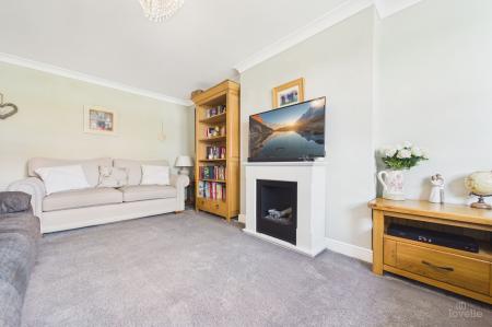 4 bedroom Detached house for sale in Canberra View, Barton-Upon-Humber, DN18