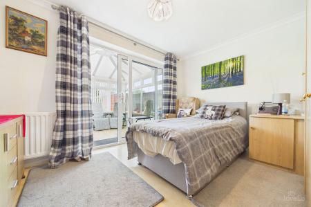 2 bedroom Detached bungalow for sale in Cornhill Drive, Barton-Upon-Humber, DN18