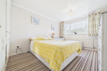 2 bedroom Detached bungalow for sale in Cornhill Drive, Barton-Upon-Humber, DN18