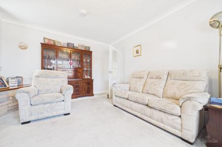 3 bedroom Detached bungalow for sale in Western Drive, Barton-Upon-Humber, DN18