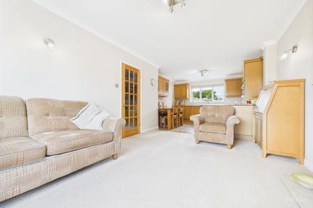 4 bedroom Detached house for sale in Horkstow Road, Barton-Upon-Humber, DN18