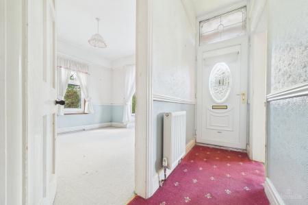 3 bedroom Detached bungalow for sale in Barton Road, Barrow-Upon-Humber, DN19