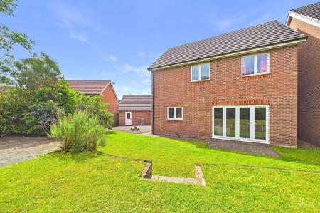 4 bedroom Detached house for sale in Jubilee Place, Barton-Upon-Humber, DN18