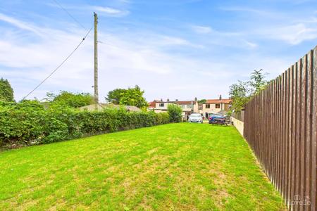 3 bedroom Semi-detached house for sale in High Street, Ulceby, DN39