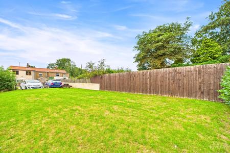 3 bedroom Semi-detached house for sale in High Street, Ulceby, DN39